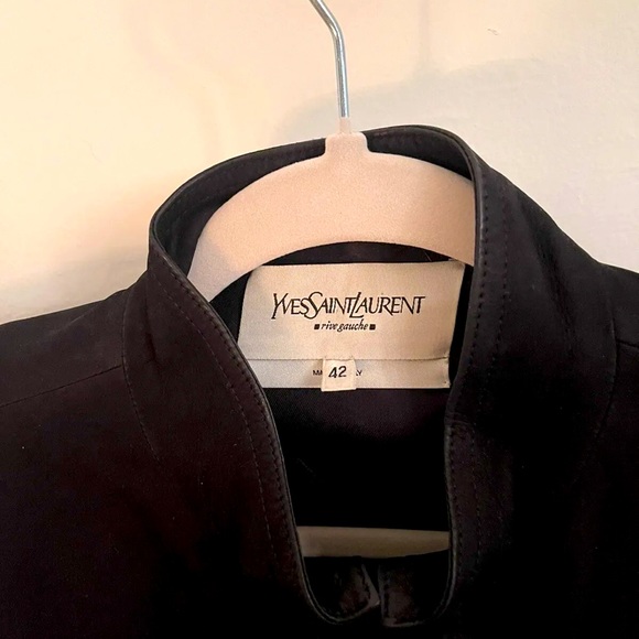AUTH - YSL - Yves Saint Laurent Black Ruffle Front Suede Jacket, Size 42 - Picture 3 of 4